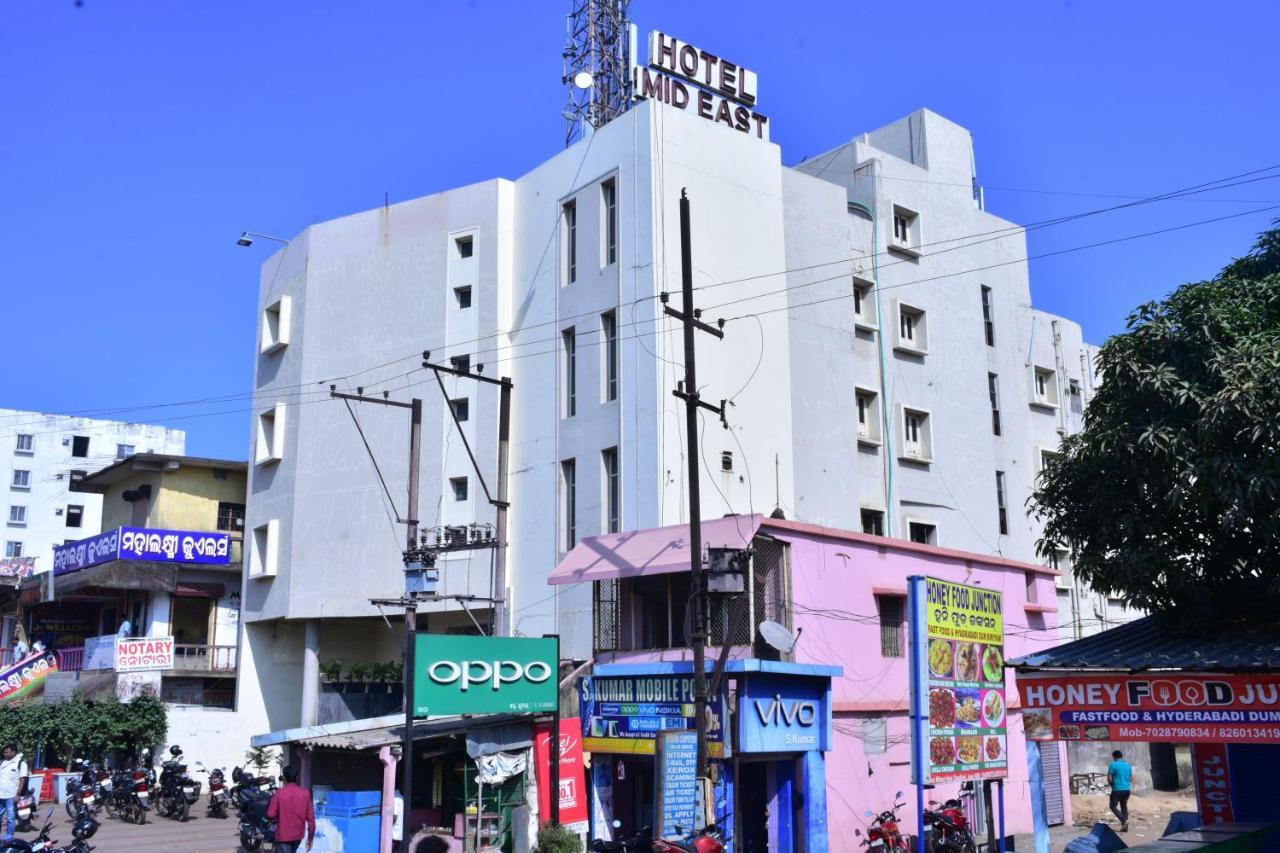 Hotel Mid East Haridaspur Екстериор снимка